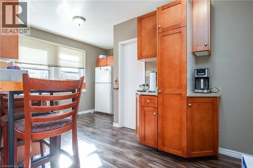 660 King Street E, Cambridge, ON - Indoor