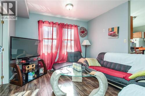 660 King Street E, Cambridge, ON - Indoor Photo Showing Other Room