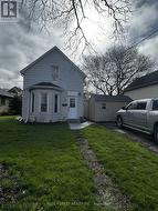15 ALEXANDRIA AVENUE St. Thomas, ON N5P 3M7