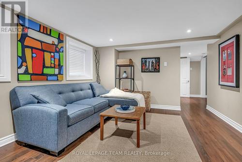 1 Old Sunset Boulevard, Ottawa, ON - Indoor Photo Showing Living Room