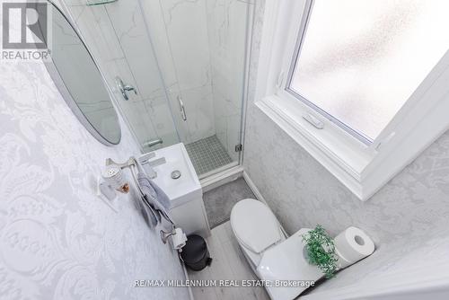 13 Cumberland Drive, Brampton, ON - Indoor Photo Showing Bathroom