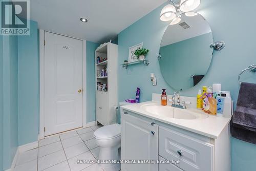 13 Cumberland Drive, Brampton, ON - Indoor Photo Showing Bathroom