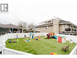 8691 ARMSTRONG AVENUE Burnaby, BC V3N 2H4