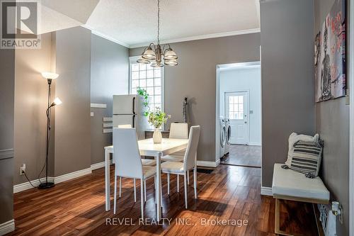 51 Tisdale Street N, Hamilton, ON - Indoor Photo Showing Dining Room