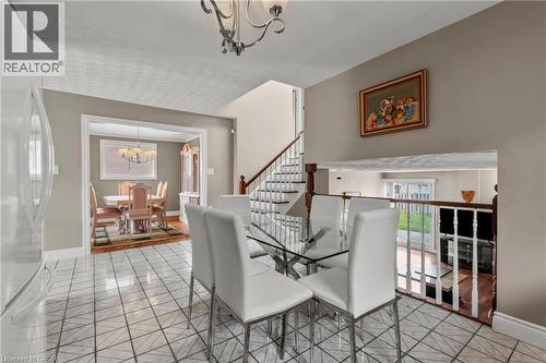 14 Indian Crescent, Hamilton, ON - Indoor Photo Showing Other Room