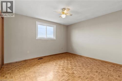 14 Indian Crescent, Hamilton, ON - Indoor Photo Showing Other Room