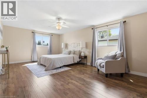 484 Hunterswood Court, Waterloo, ON - Indoor Photo Showing Bedroom