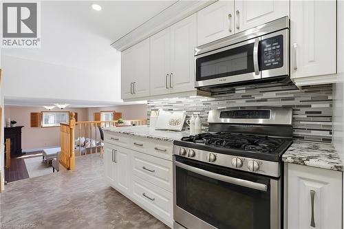 484 Hunterswood Court, Waterloo, ON - Indoor Photo Showing Kitchen