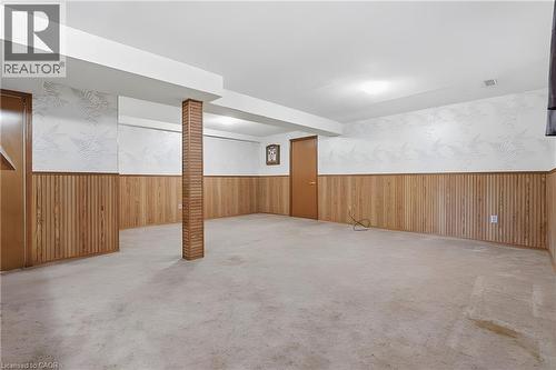 484 Hunterswood Court, Waterloo, ON - Indoor