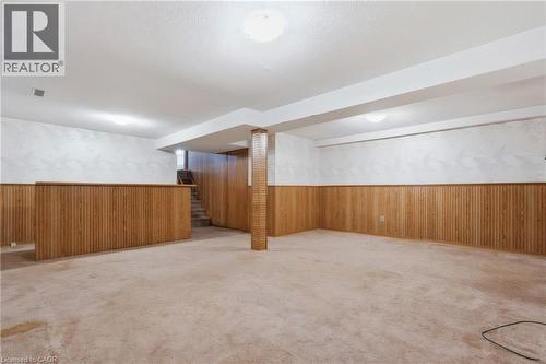 484 Hunterswood Court, Waterloo, ON - Indoor