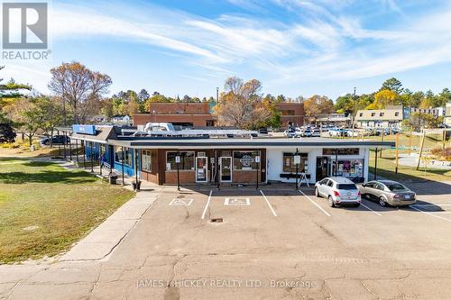 10 Ridge Road, Deep River, ON 