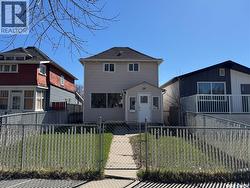318 H AVENUE S  Saskatoon, SK S7M 1W3