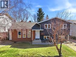 615 Kingsmere BOULEVARD  Saskatoon, SK S7J 4E7