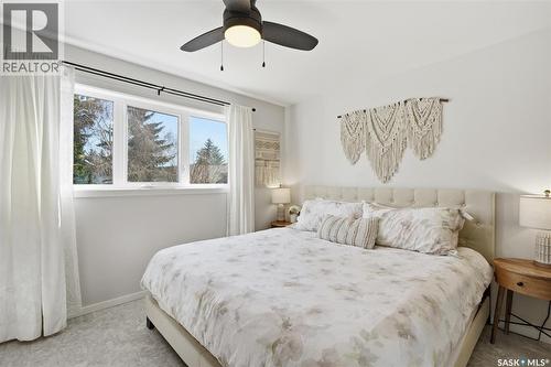 615 Kingsmere Boulevard, Saskatoon, SK - Indoor Photo Showing Bedroom