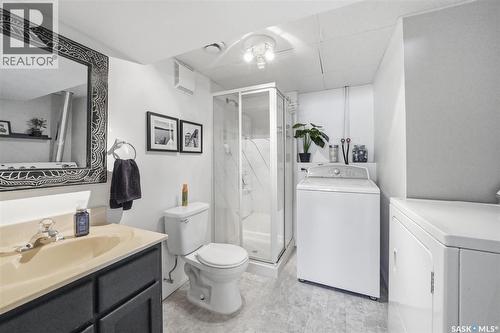 615 Kingsmere Boulevard, Saskatoon, SK - Indoor
