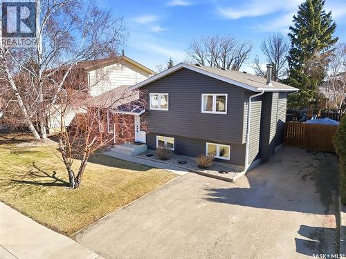 615 Kingsmere Boulevard, Saskatoon, SK - Outdoor