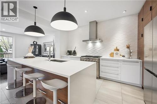 518 Hager Avenue, Burlington, ON - Indoor Photo Showing Kitchen With Upgraded Kitchen