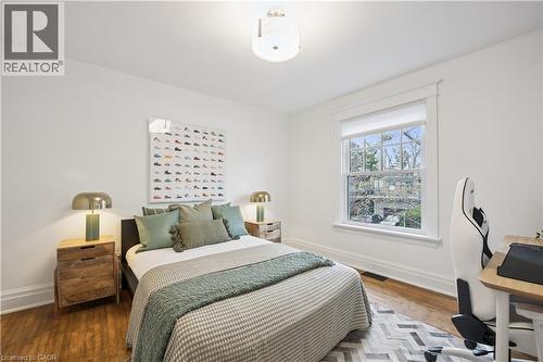 518 Hager Avenue, Burlington, ON - Indoor Photo Showing Bedroom