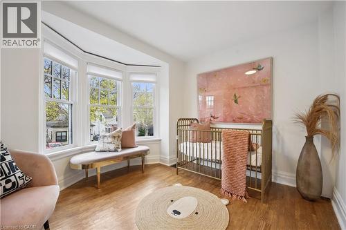 518 Hager Avenue, Burlington, ON - Indoor Photo Showing Bedroom