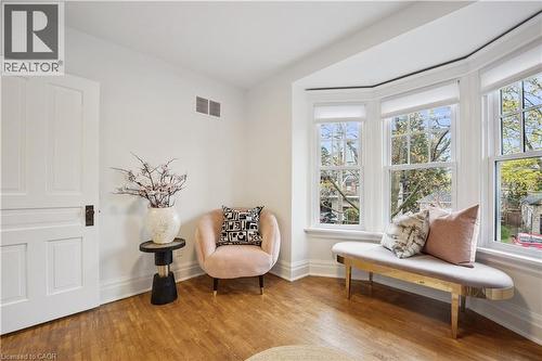 518 Hager Avenue, Burlington, ON - Indoor