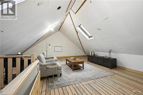 518 Hager Avenue, Burlington, ON - Indoor Photo Showing Other Room