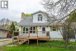 1736 DUFFERIN AVENUE Wallaceburg, ON N8A 2X4