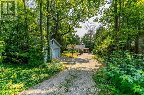 606 MALLORY BEACH ROAD  South Bruce Peninsula, ON N0H 2T0