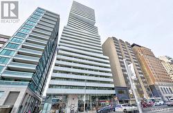 1601 - 200 BLOOR STREET W Toronto, ON M5S 1T8