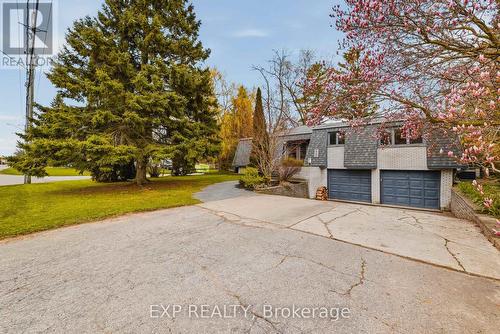 459 Lee Avenue, Waterloo, ON - Outdoor
