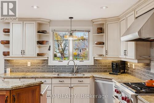 459 Lee Avenue, Waterloo, ON - Indoor Photo Showing Kitchen With Double Sink