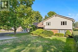 1327 PELHAM Street Fonthill, ON L0S 1E0
