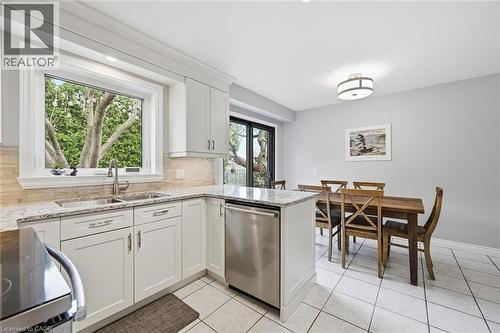 314 Lakeview Avenue, Burlington, ON - Indoor Photo Showing Kitchen With Double Sink