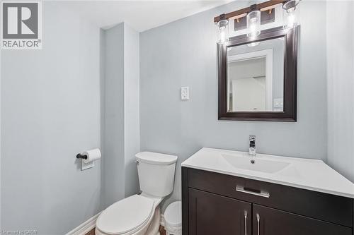 314 Lakeview Avenue, Burlington, ON - Indoor Photo Showing Bathroom