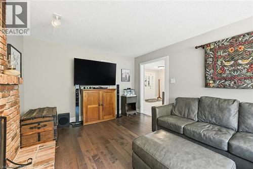 314 Lakeview Avenue, Burlington, ON - Indoor Photo Showing Living Room With Fireplace