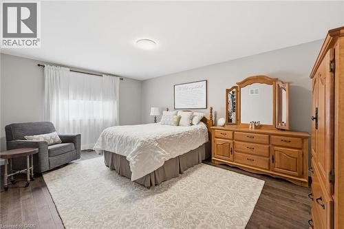 314 Lakeview Avenue, Burlington, ON - Indoor Photo Showing Bedroom