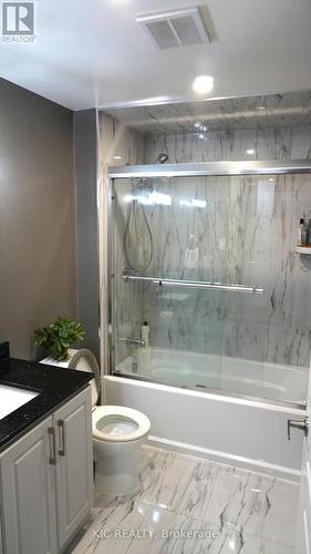 6 - 93 Hansen Road N, Brampton (Madoc), ON - Indoor Photo Showing Bathroom