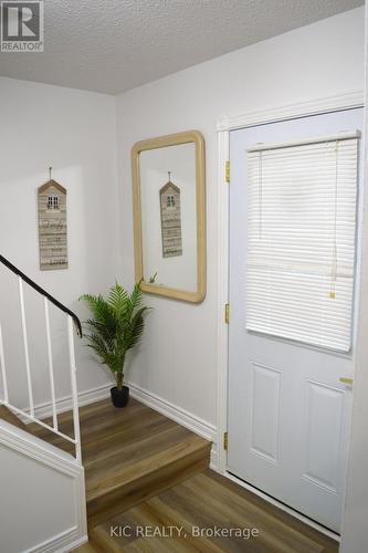 6 - 93 Hansen Road N, Brampton (Madoc), ON - Indoor Photo Showing Other Room