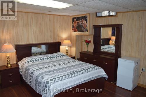 6 - 93 Hansen Road N, Brampton (Madoc), ON - Indoor Photo Showing Bedroom