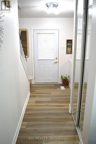 6 - 93 Hansen Road N, Brampton (Madoc), ON - Indoor Photo Showing Other Room