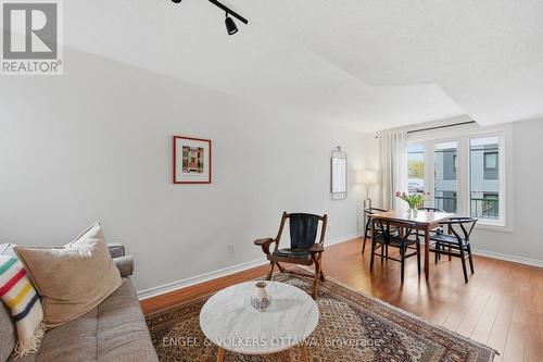 150 Forward Avenue, Ottawa, ON - Indoor