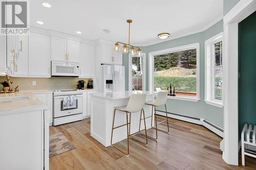 138 Main Road, Whiteway, NL - Indoor Photo Showing Kitchen