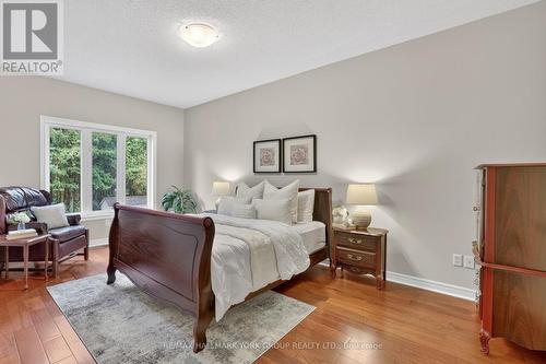 801 Surin Court, Newmarket, ON - Indoor Photo Showing Bedroom