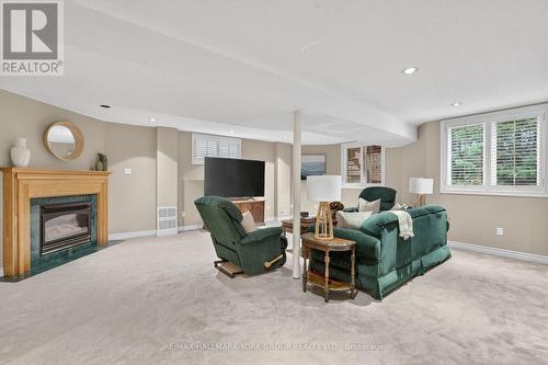 801 Surin Court, Newmarket, ON - Indoor Photo Showing Living Room With Fireplace