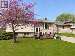 40 Thornhill CRESCENT Chatham, ON N7L 4M3