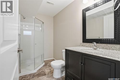 366 Kolynchuk Manor, Saskatoon, SK - Indoor Photo Showing Bathroom