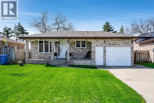 237 Murray STREET  Kingsville, ON N9Y 3R7