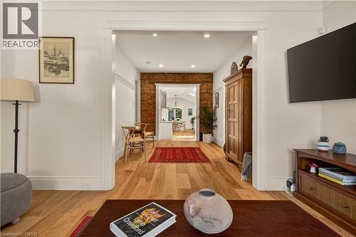 32 Magill Street, Hamilton, ON - Indoor Photo Showing Other Room