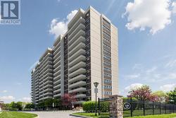 1206 - 3 LISA STREET Brampton, ON L6T 4A2