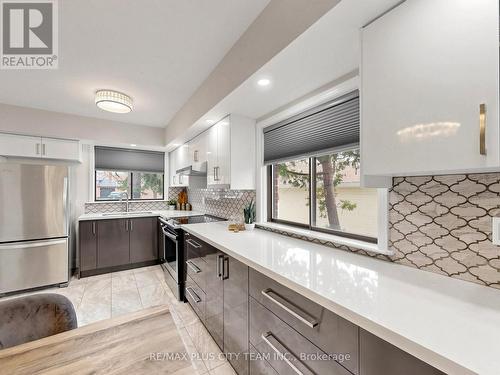 260 Renforth Drive, Toronto, ON - Indoor Photo Showing Kitchen With Upgraded Kitchen