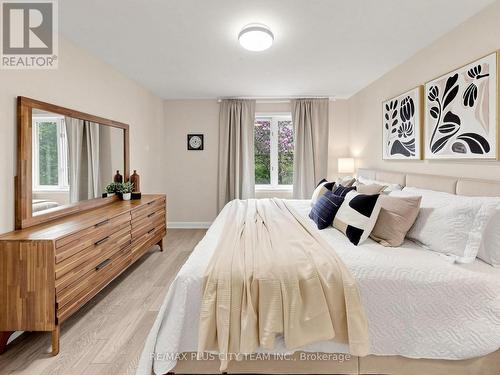 260 Renforth Drive, Toronto, ON - Indoor Photo Showing Bedroom